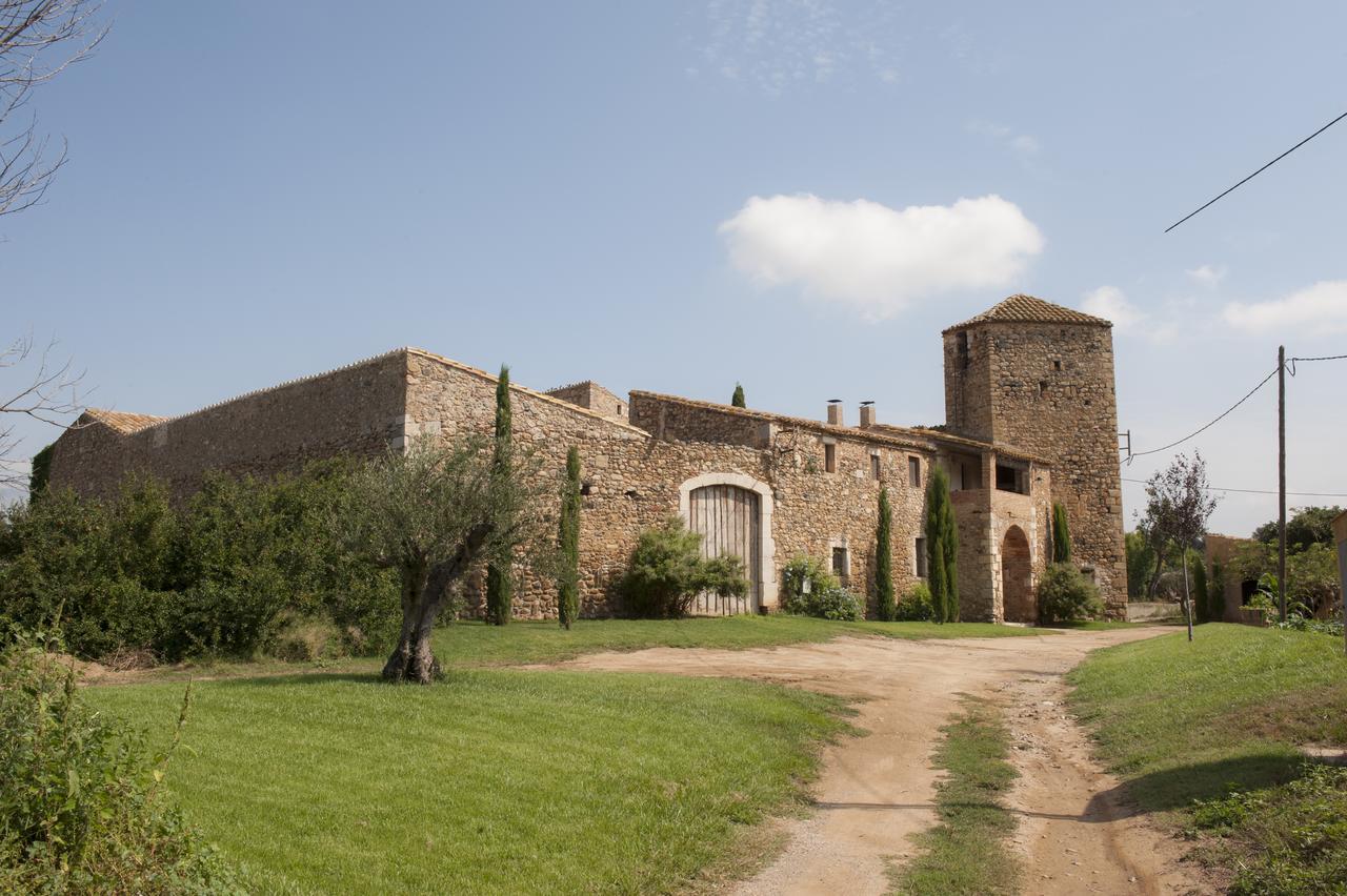 Hotel Castell De Vallgornera Peralada Exterior photo